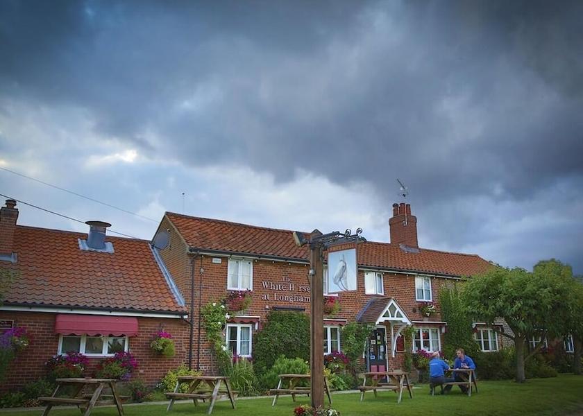 England Dereham Exterior Detail