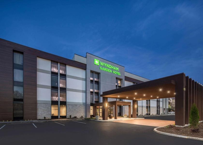 Georgia Marietta Exterior Detail