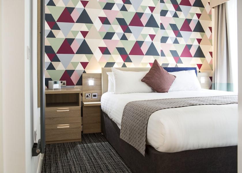 Scotland Edinburgh Room