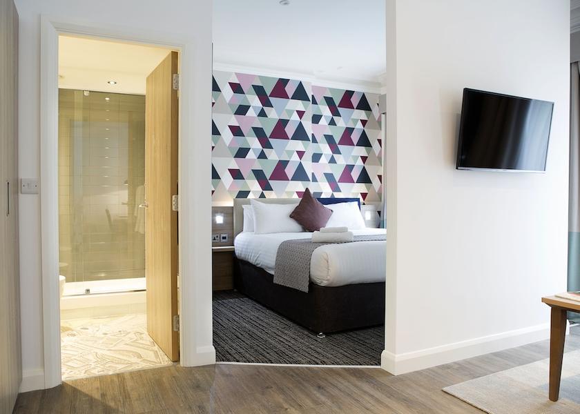 Scotland Edinburgh Room