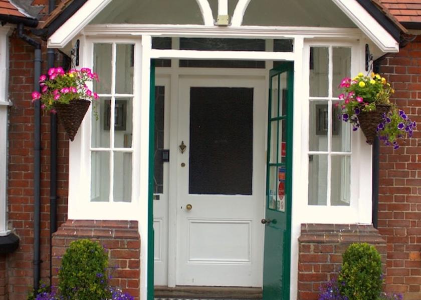 England Horley Entrance