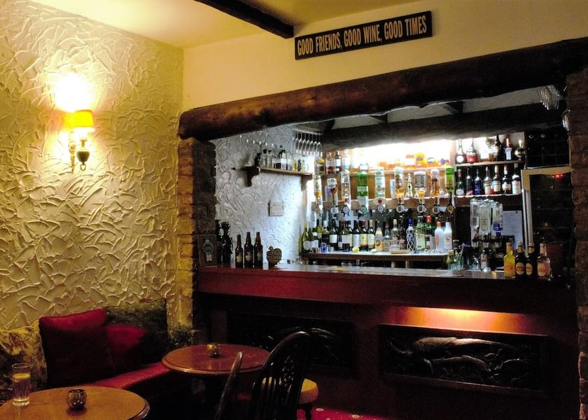Bar