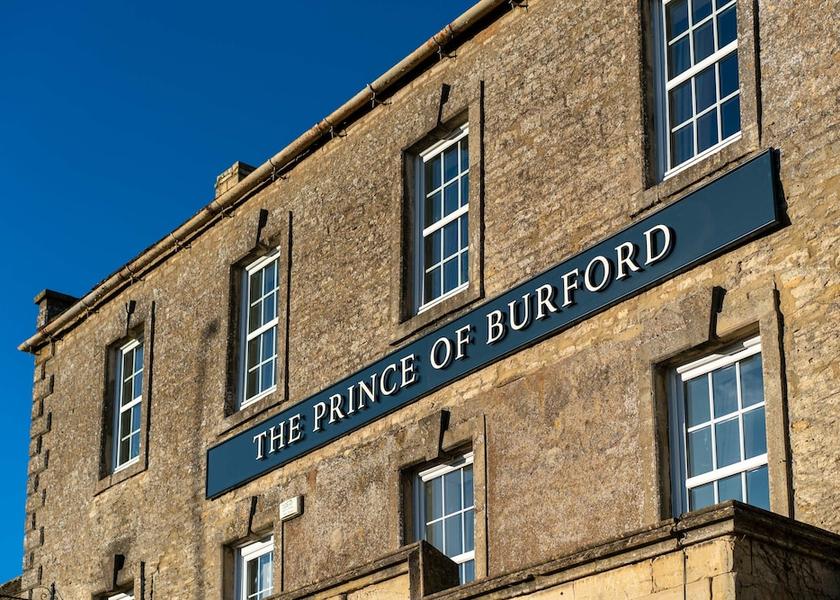 England Burford Exterior