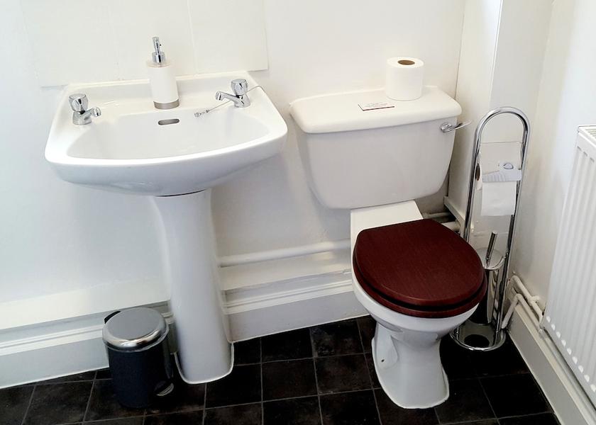 England Nottingham Bathroom