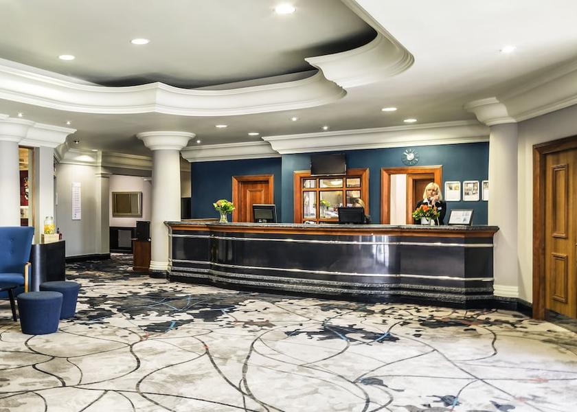 England Sevenoaks Reception