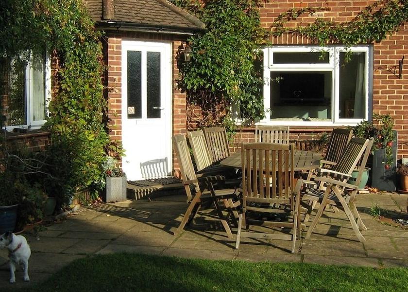 England Virginia Water Exterior Detail