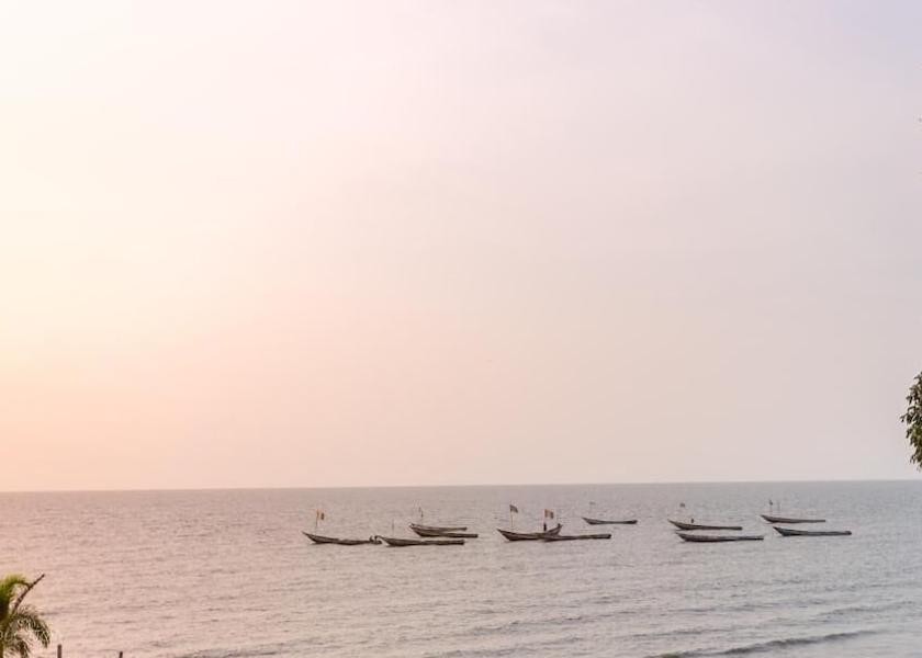  Conakry Beach