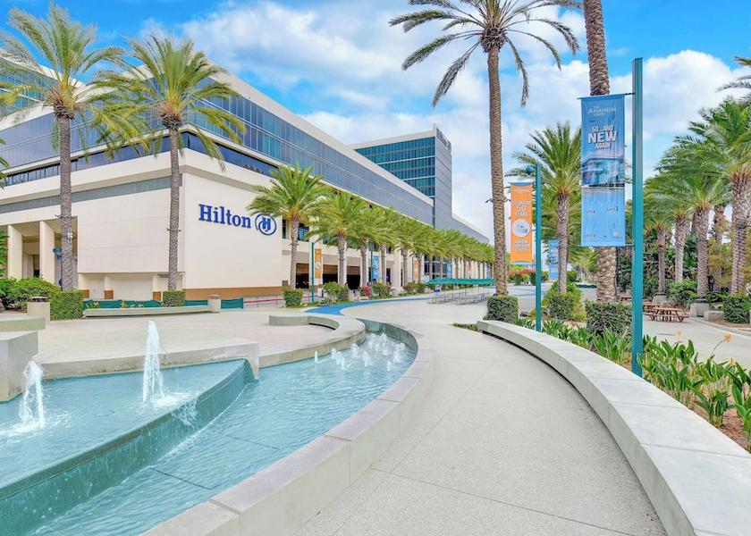 California Anaheim Exterior