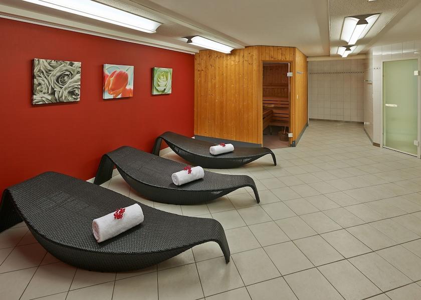 Canton of Zurich Opfikon Steam Room