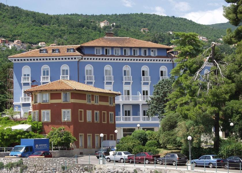 Primorje-Gorski Kotar Lovran Front of property
