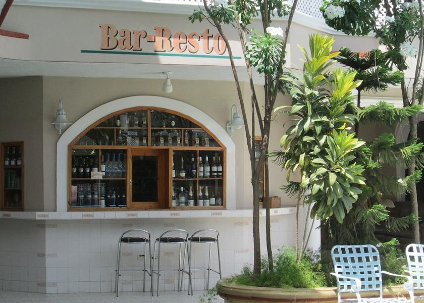 Artibonite Department Saint-Marc Bar (on property)