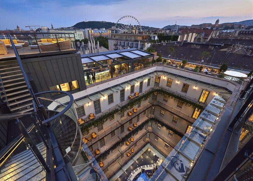  Budapest Terrace/patio
