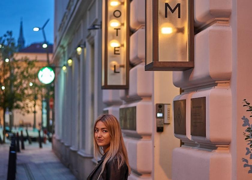  Budapest Exterior