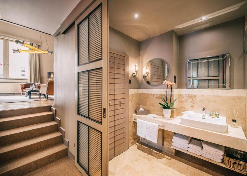  Budapest Loft Suite (4 adults) with two bedrooms