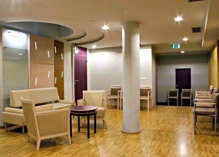  Szekesfehervar Meeting Room