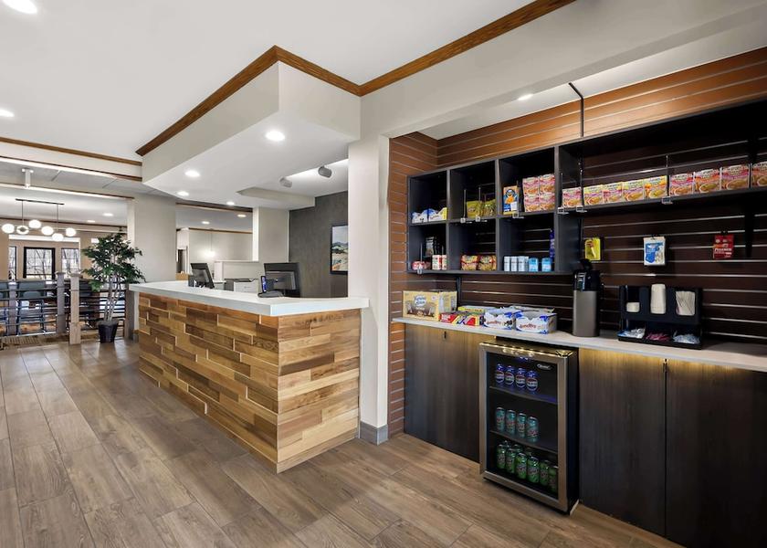 California Fremont Lobby