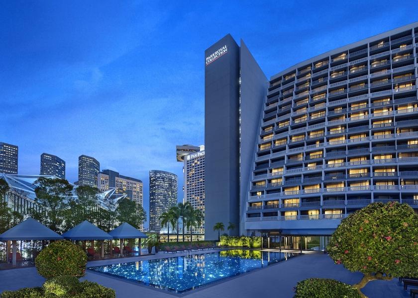  Singapore Exterior Detail