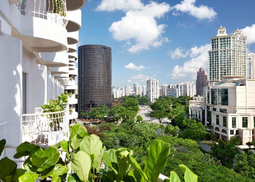  Singapore Hotel Exterior