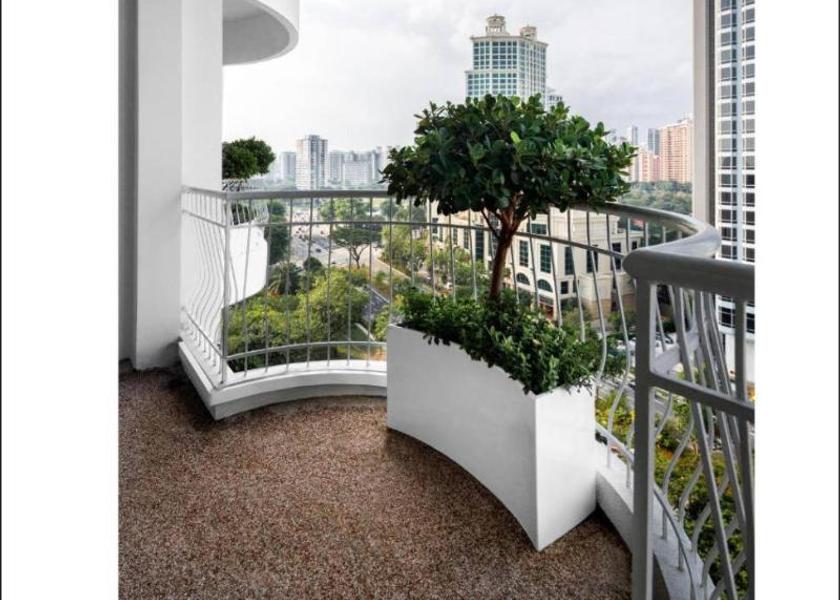  Singapore Hotel Exterior