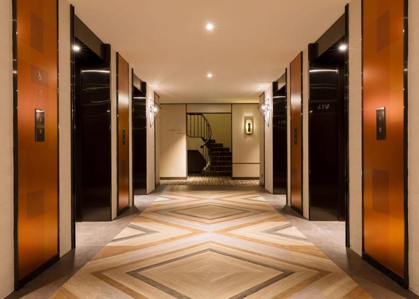  Singapore Executive Lounge
