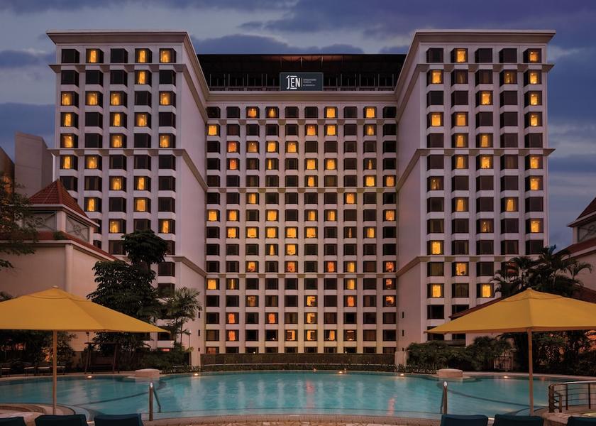  Singapore Exterior