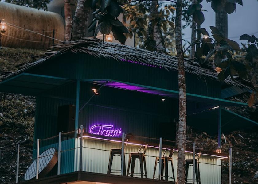 Sarawak Kuching Pool Side Bar