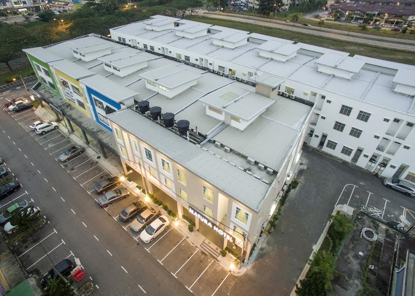 Johor Gelang Patah Exterior Detail