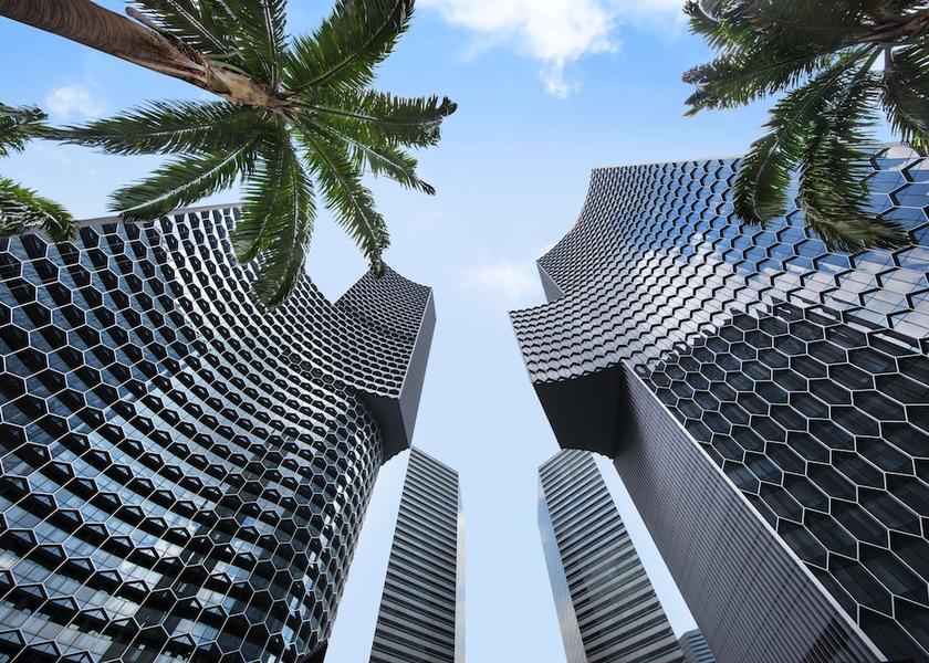  Singapore Exterior Detail