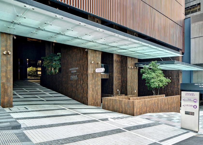  Singapore Property entrance