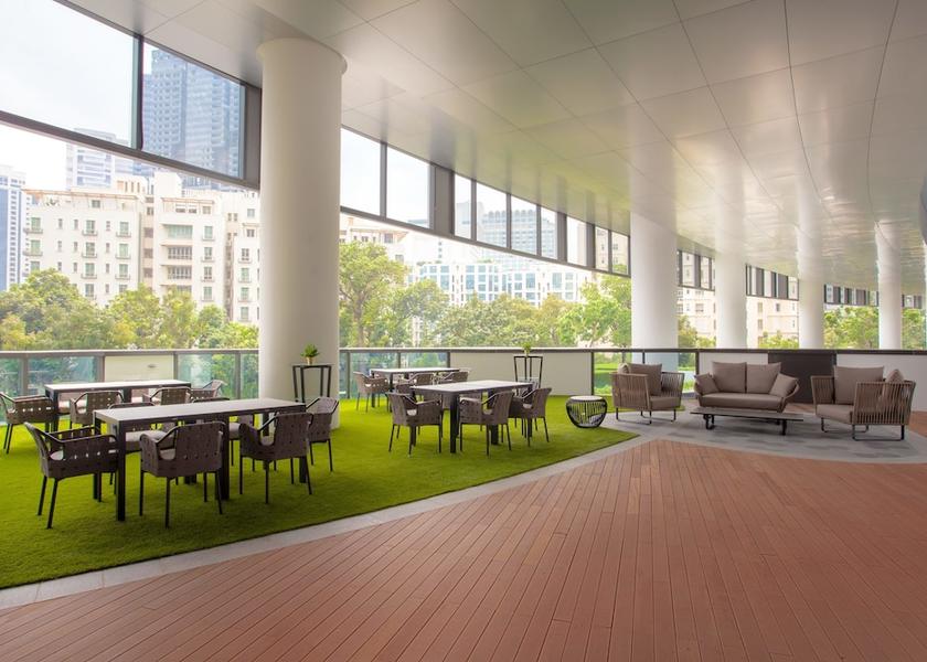  Singapore Terrace/patio