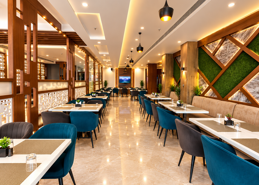 Uttar Pradesh Varanasi Food & Dining