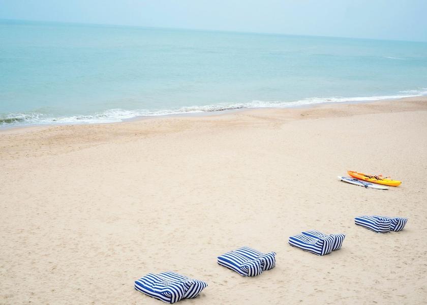 Prachuap Khiri Khan Cha-am Beach