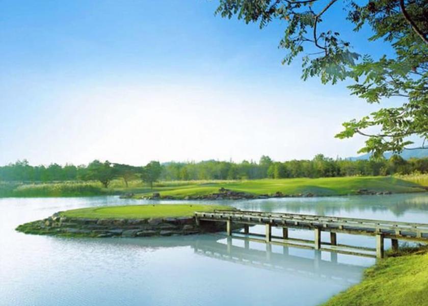 Phetchaburi Province Cha-am Lake