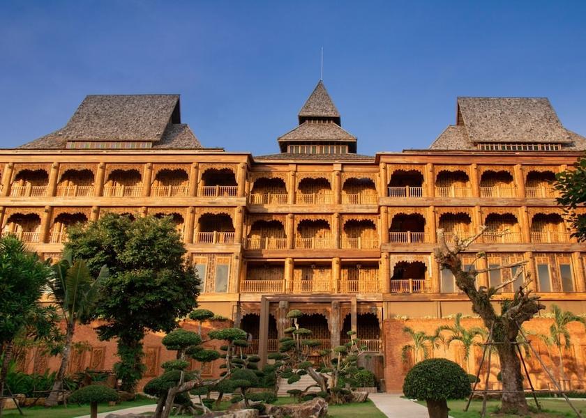 Trat Province Ko Chang Exterior Detail