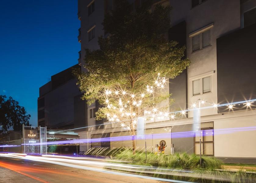 Bangkok Samut Prakan Front of property - evening/night