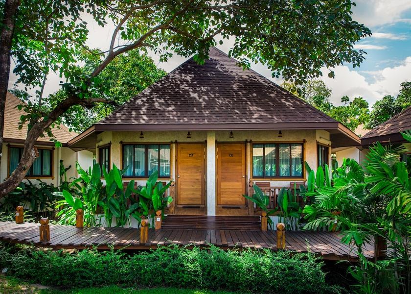 Phuket Province Sa Khu Room