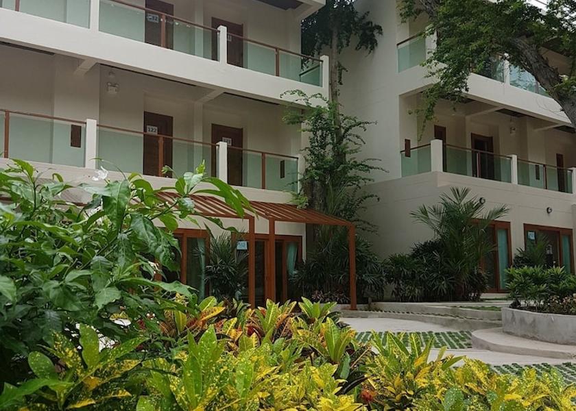 Chonburi Province Koh Lan Exterior