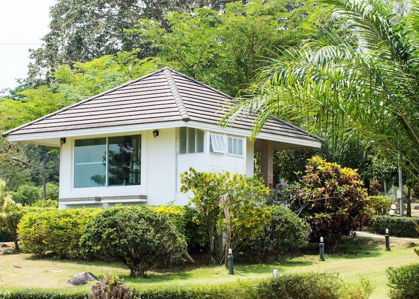 Chanthaburi Province Pong Nam Ron Room