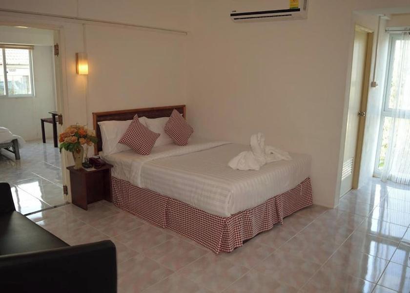 Phuket Province Ratsada Room