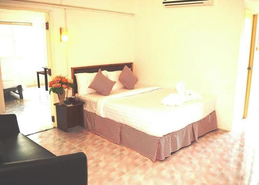 Phuket Province Ratsada Room