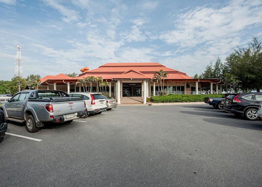 Songkhla Singhanakhon Parking