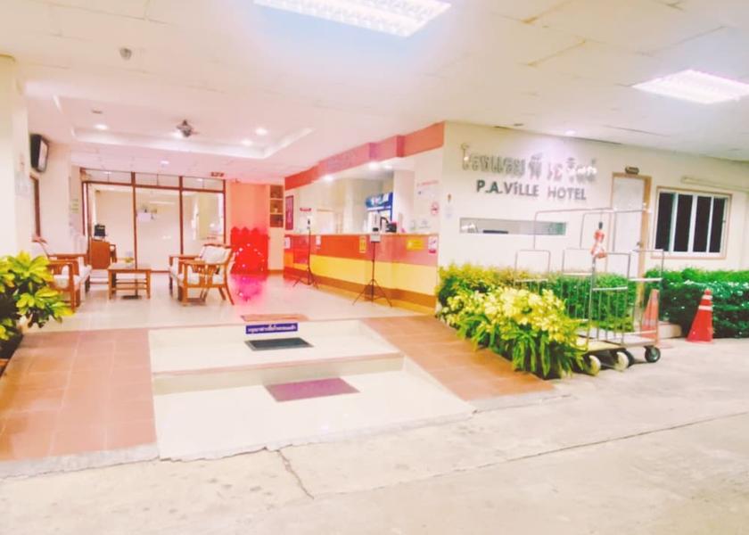 Nakhon Sawan Nakhon Sawan Reception