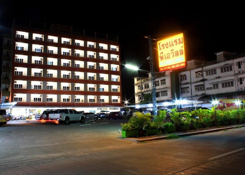 Nakhon Sawan Nakhon Sawan Facade