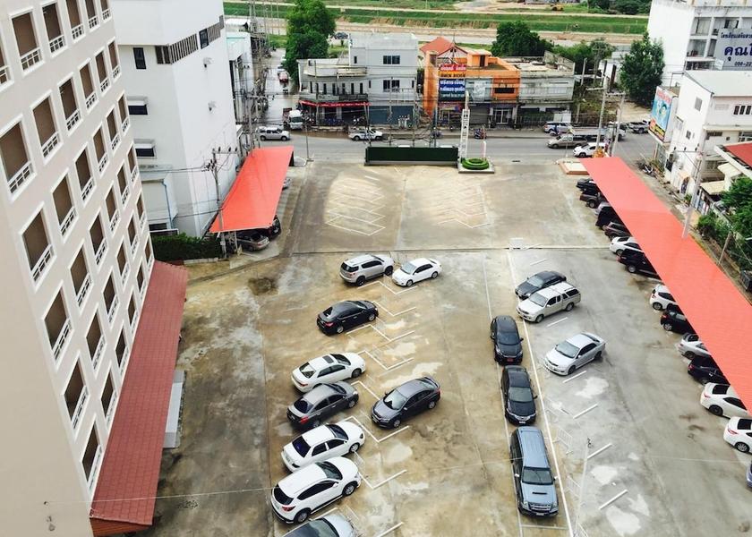 Nakhon Sawan Nakhon Sawan Parking