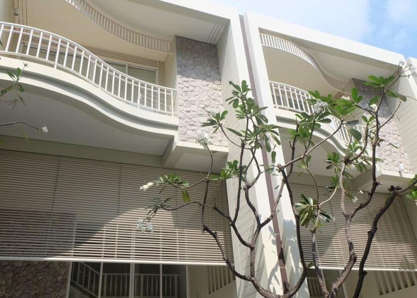 Phetchaburi Province Cha-am Exterior