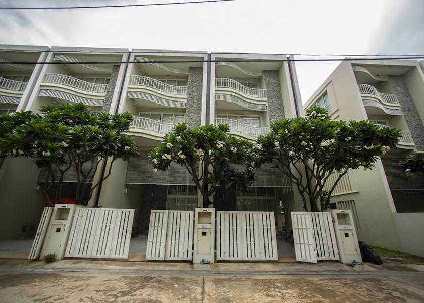 Phetchaburi Province Cha-am Exterior