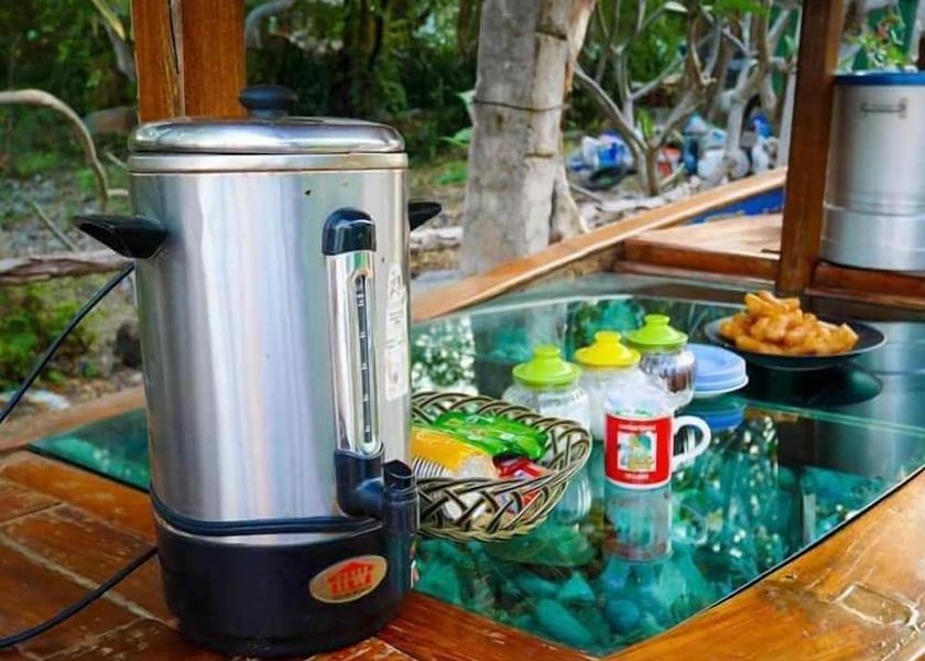 Chonburi Ko Sichang Couples Dining