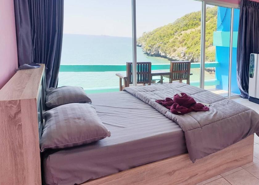 Chonburi Ko Sichang Primary image