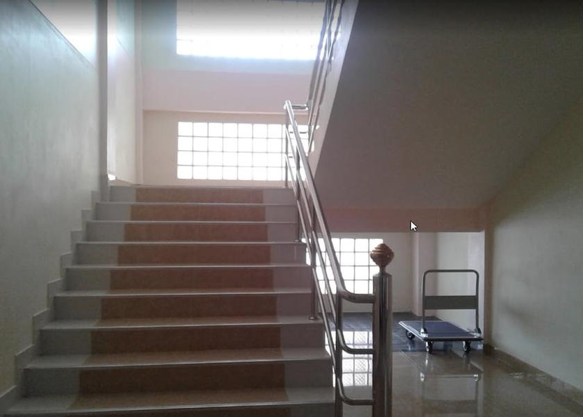 Surin Surin Staircase