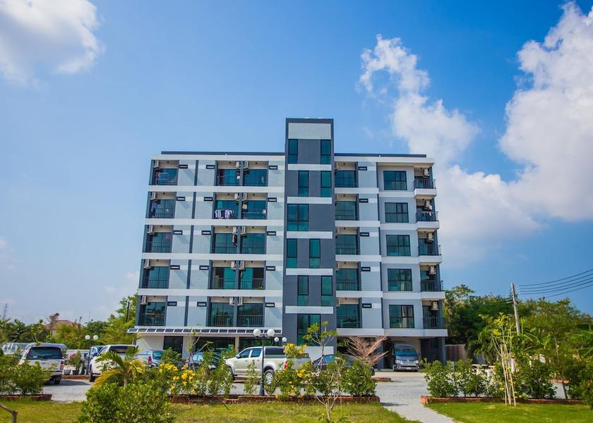 Chonburi Chonburi Facade